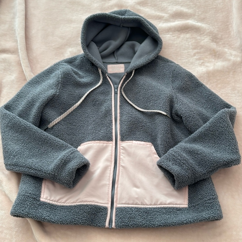 Jaanuu thick and warm fleece jacket size Medium